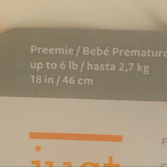 Carters “Pre Set”” Sleeper, Bib & Cap - Picture 2 of 5